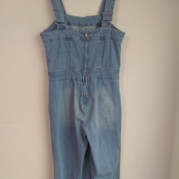 Jean dollhouse  jumpsuit - Picture 2 of 7